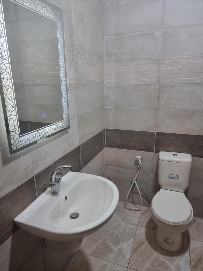 Karam Hotel Madaba Exterior photo